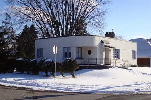 Looking For a House To Rent